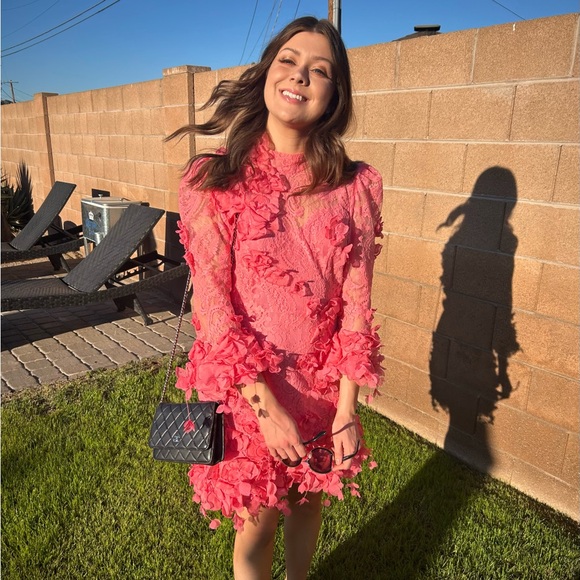 Meet your Posher, Janelle - Picture 14 of 16